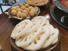 -黄潇洒老火锅(九眼桥宏济巷店)