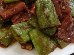 辣椒炒培根-金丝饭庄(金丝新天地保障性住宅小区店)