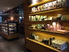 -星巴克臻选(杭州良渚文化村店)