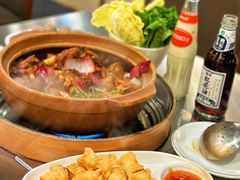 -胡须佬鸡煲四季火锅店(石厦西村直营店)