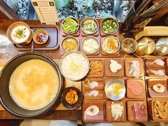 自制云南玫瑰酸奶-银米·云南传统过桥米线(双廊黑金冠店)