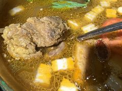 -顶顶汤火牛排火锅·经典铜锅涮肉