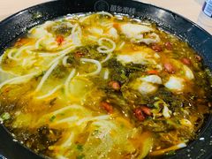 -苗乡米线(建军路店)