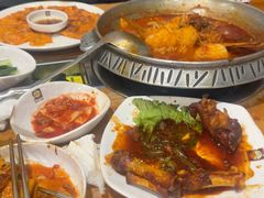 -喇喇排骨火锅·传统韩式脊骨汤(望京西园总店)