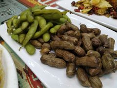 -扒虾小妹儿麻辣海鲜(宏图街店)