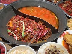 -萍姐火锅·公路夜市(武汉首店)