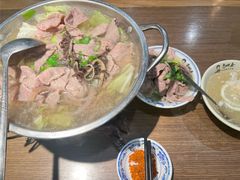 -肖四女乐山跷脚牛肉(世博源店)