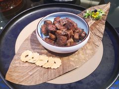 蒜香生煎雪花牛肉粒-悦江(梅奔中心店)