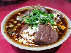 -谢老五跷脚牛肉·非遗传承店