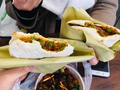 -曾笼笼牛肉饼