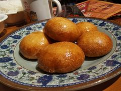 红糖锅盔-炉小二铜锅牛蛙•川湘菜(三里屯店)