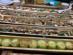 -胡须哥网红竹筒菜