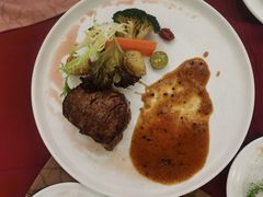 -红房子西菜馆(淮海中路店)