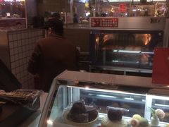 面包甜点陈列柜-西树泡芙(静安大悦城店)