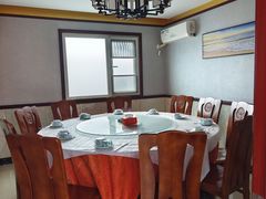 -宾朋海鲜饭庄(兴海路店)