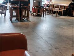 大堂-星巴克(大连甘井子万达分店)