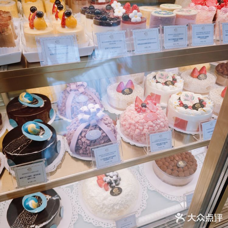 甜点控的玻璃橱窗