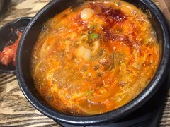 辣牛肉汤-吴草鸡爪오초닭발韩食堂(融恒盈嘉中心店)