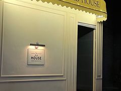 -THE OLD HOUSE酒吧