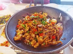 干锅香辣牛蛙-火宫殿(五一大道分店)