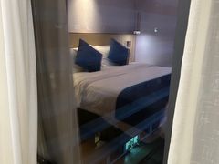 -雅斯特国际酒店(宝安国际会展中心店)