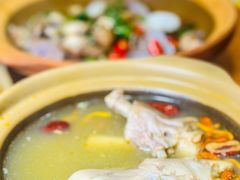 -彧玖食坊·川式砂锅酒馆(成山路店)