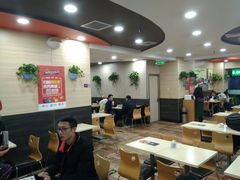 大堂-李先生牛肉面大王(北京站售票厅餐厅)