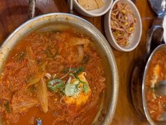 -金北顺大锅家(신사본점)