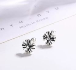 -AI艾耳·专业手工耳洞·穿孔美学馆