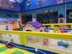 -爱丽丝奇幻乐园