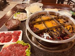 -邓莽子老火锅(中兴路总店)