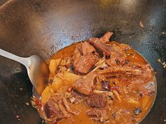 -哈尔滨烧烤·山河村铁锅炖(交大店)