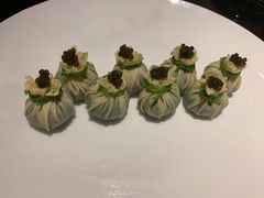 鱼子酱石榴包-甄御•海鲜新青岛菜(麦岛店)