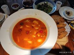 -外婆私房菜(新亚百货店)