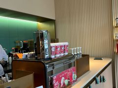 -星巴克臻选(成都来福士店)