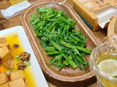 -隔壁老王·家常云南菜(皇冠店)