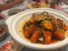 -肥肥虾庄·金牌油焖大虾(汉口城市广场店)