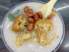 艇仔粥-穗银肠粉店(东川路店)
