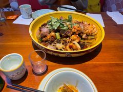 -休记光头香辣蟹干锅(绵竹店)