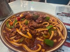 -吐尔逊拌面美食