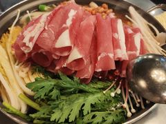 部队锅-MI WU FACTORY米屋美食工厂餐厅(绿地店)