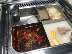 -海底捞火锅鲜切牛肉主题店(长寿路店)