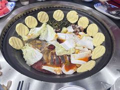 -田家大院东北农家菜铁锅炖(西安总店)