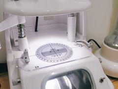 -视野联行眼镜•蔡司•依视路(温江店)