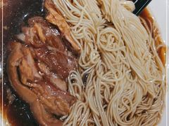 -杨阿六蒸缸羊肉面