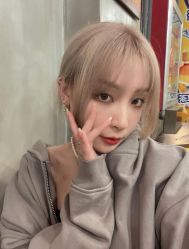-AYO SALON