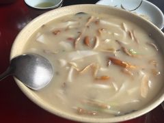 -南渝食府.墨脱石锅松茸鸡