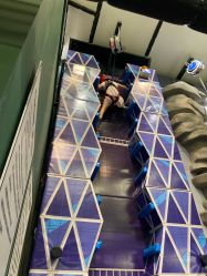 -MELAND CLUB亲子乐园·派对·餐厅(北京芳圆里ID MALL店)