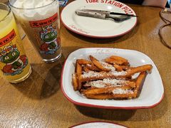 -Tube station站点比萨(王府井百货店)