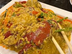 -J Daeng Seafood